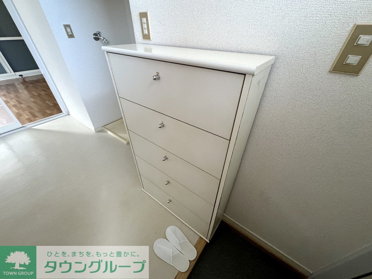 リヴレーヌ弐番館の物件内観写真