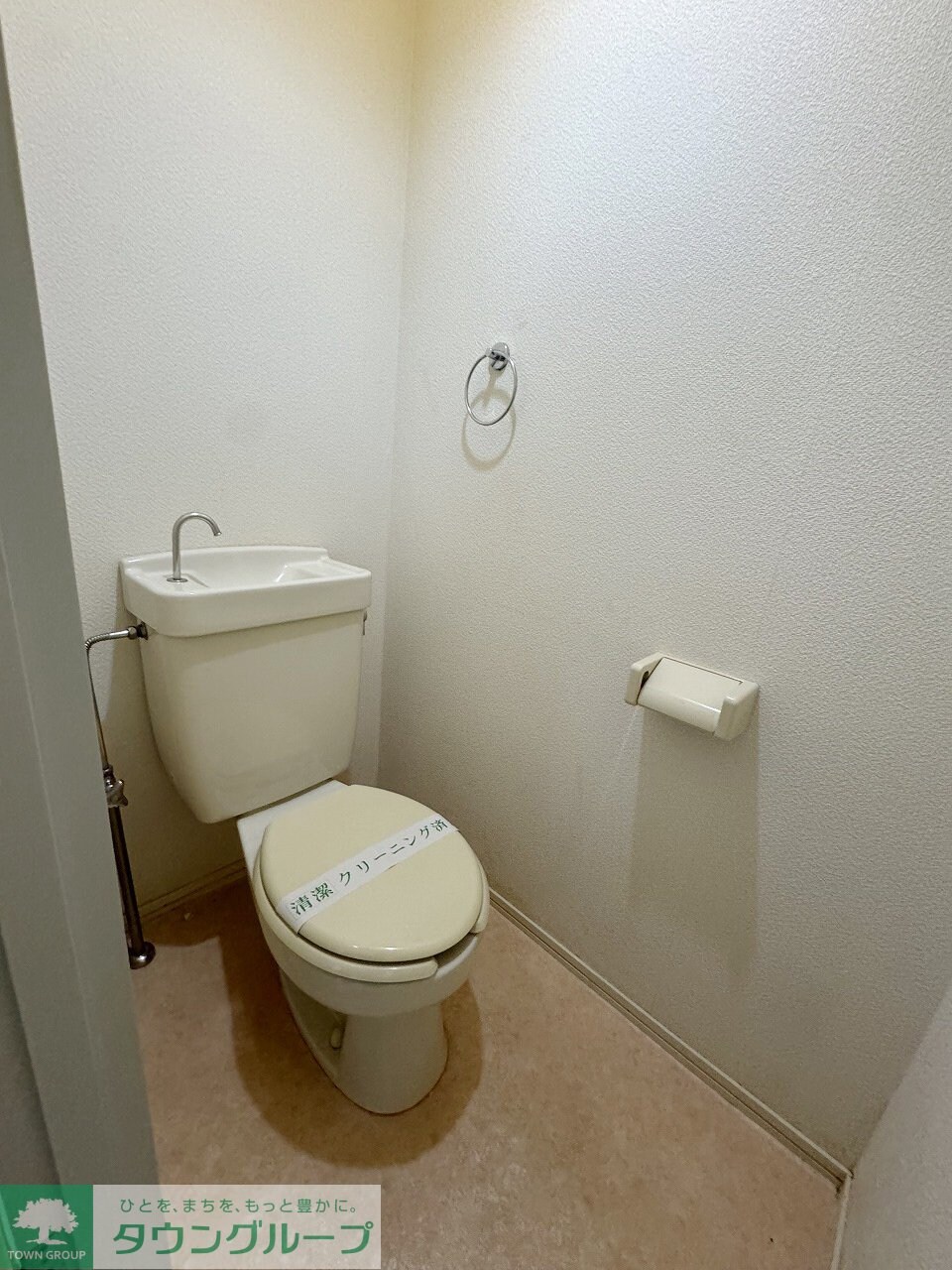 リヴレーヌ弐番館の物件内観写真