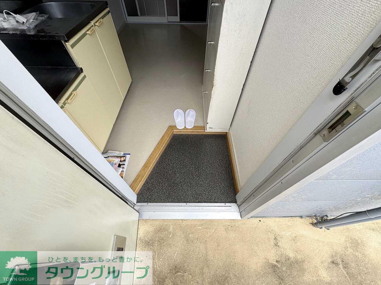 リヴレーヌ弐番館の物件内観写真