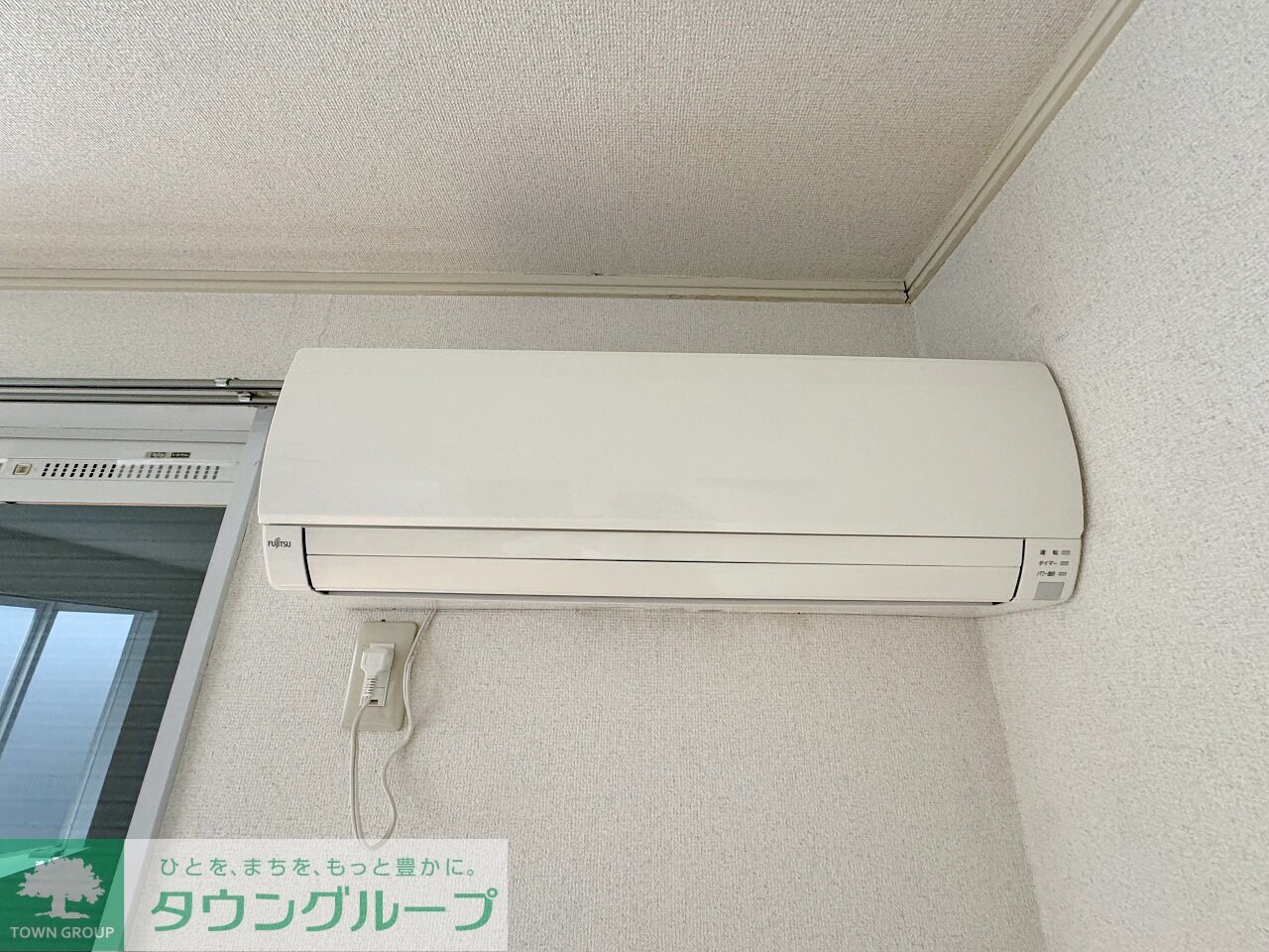 リヴレーヌ弐番館の物件内観写真