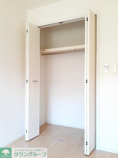 バーントシェンナ　IIの物件内観写真