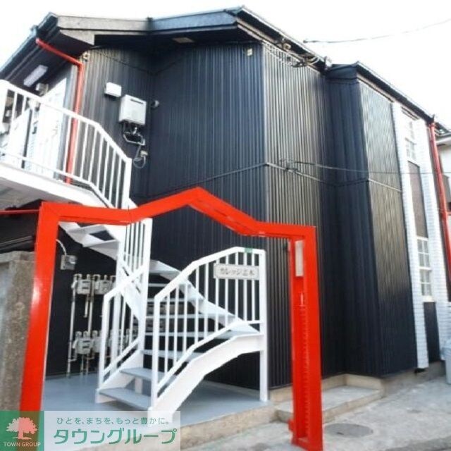 カレッジ志木の物件外観写真