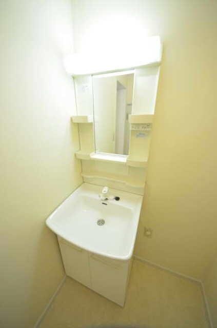 武蔵関マンション５号棟の物件内観写真