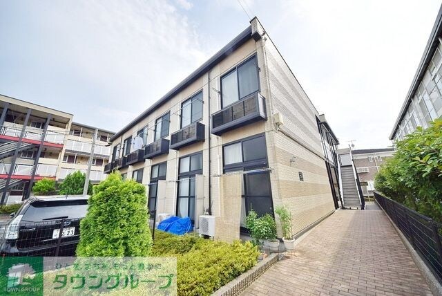 レオパレスクラッセの物件外観写真