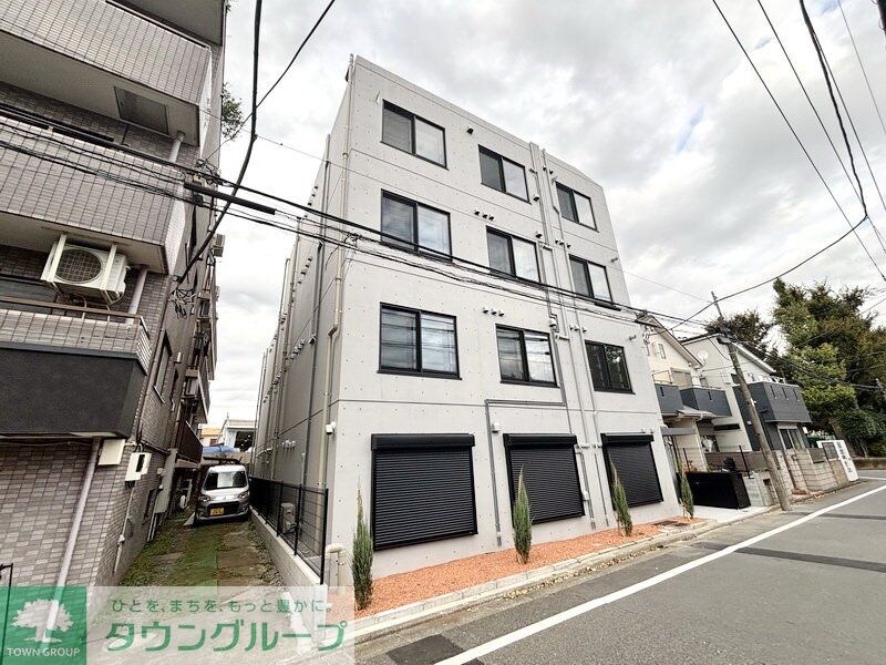 スカイラシクラス平和台の物件外観写真