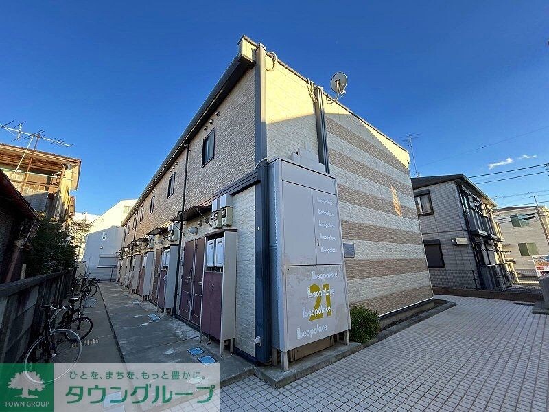 レオパレスウィステーリア平和台の物件外観写真