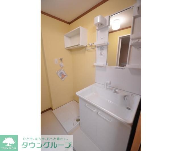 ウィステリアコートＩＩの物件内観写真