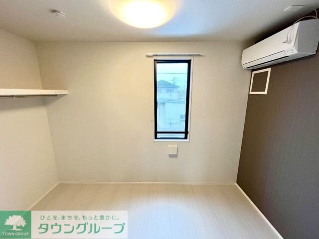 レヴメゾン神山五番館の物件内観写真