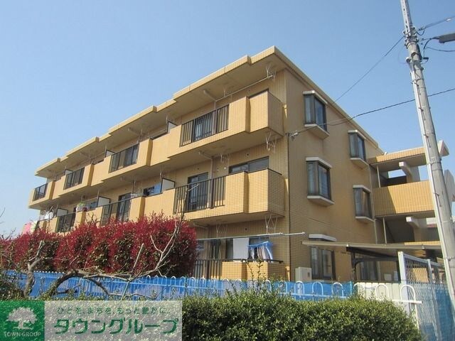 ラークパレスの物件外観写真