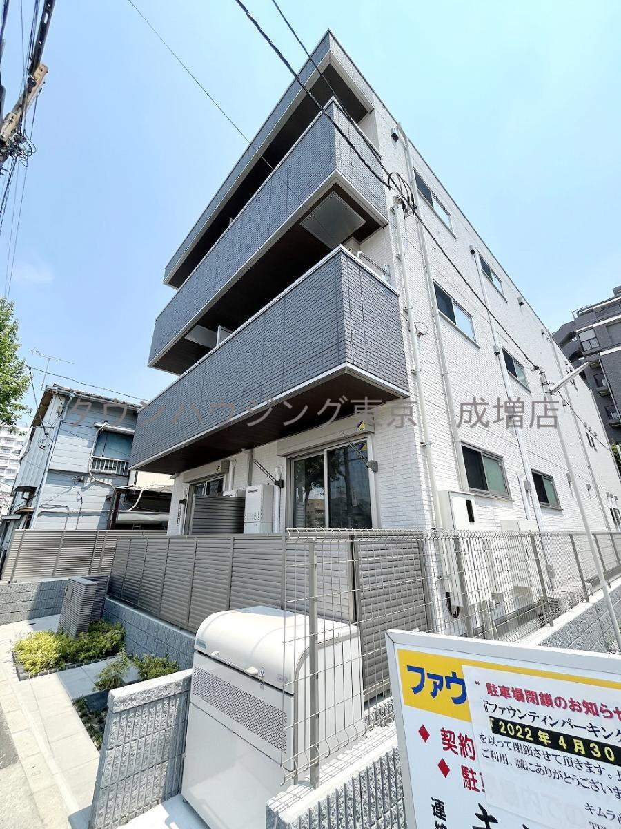 アンジュール小豆沢の物件外観写真