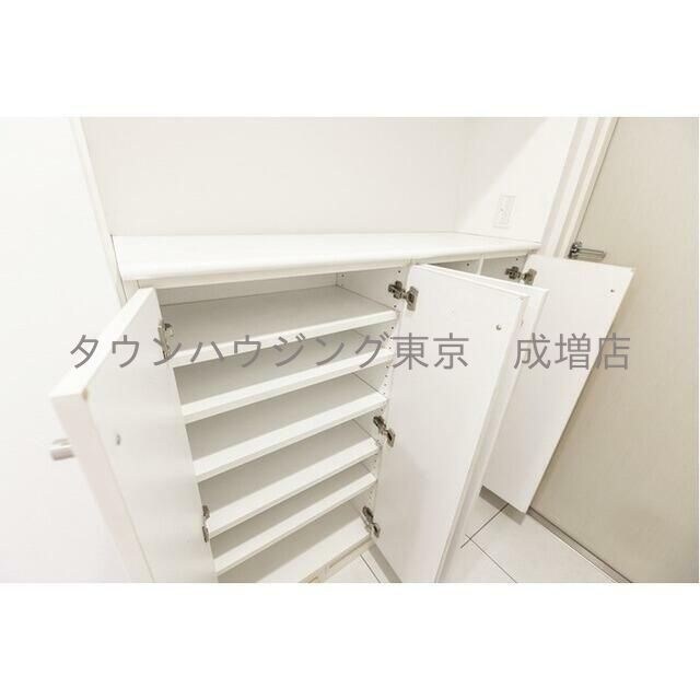 コンフォリア高島平の物件内観写真