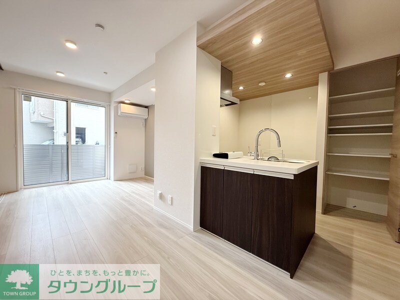 セレスティア弥生町の物件内観写真