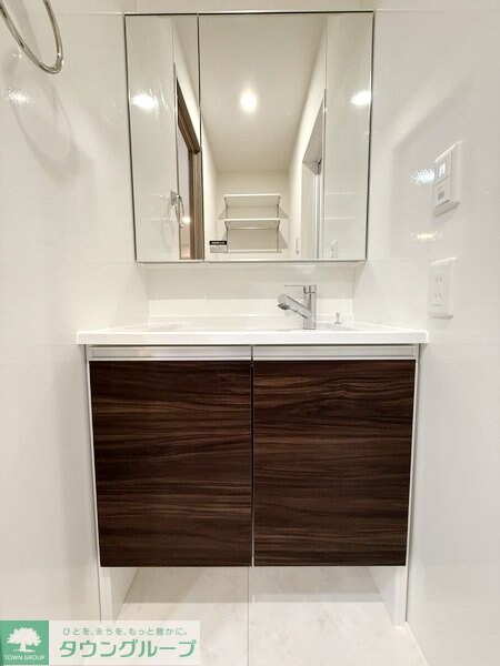 セレスティア弥生町の物件内観写真