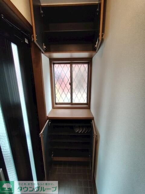 池袋本町二丁目戸建の物件内観写真