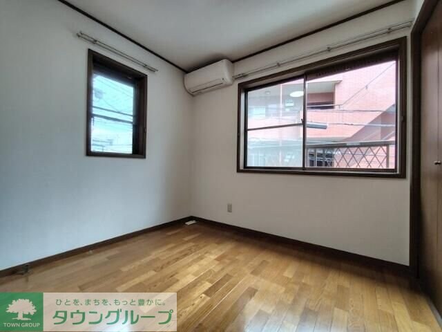 池袋本町二丁目戸建の物件内観写真