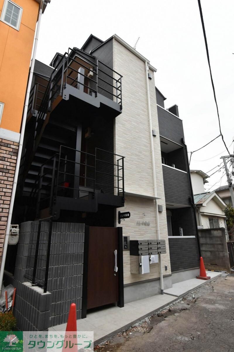 IX中板橋の物件外観写真