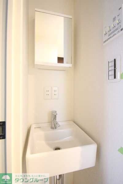 アクティ氷川台の物件内観写真