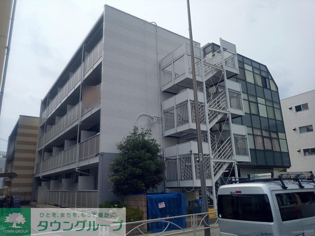 レオパレスリベールの物件外観写真