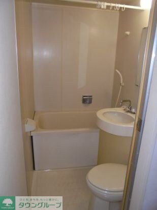 ロイヤルプラザの物件内観写真