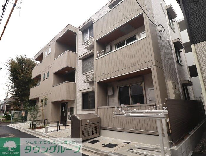 セレスティア坂下の物件外観写真