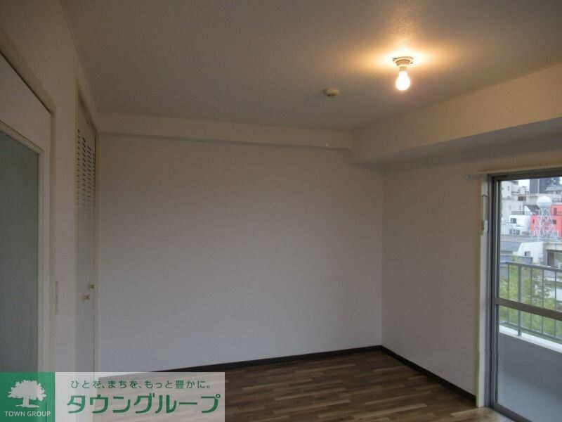 ワコー第3マンションの物件内観写真