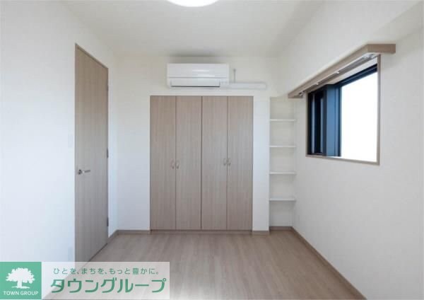 ルーブル下赤塚の物件内観写真