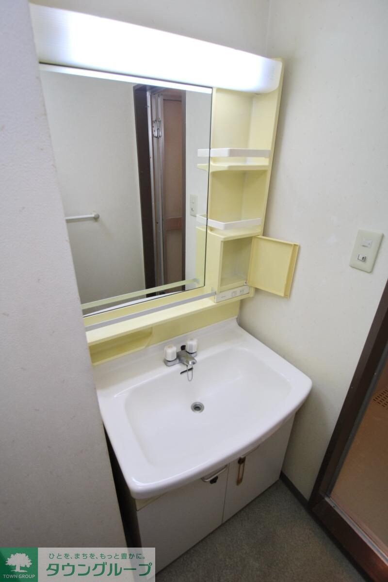 ルミエール松ヶ丘の物件内観写真