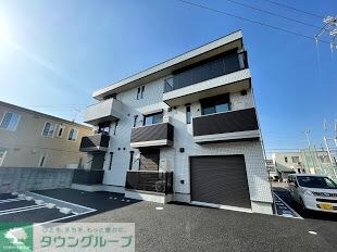 パラッツォ・ビバーチェの物件外観写真