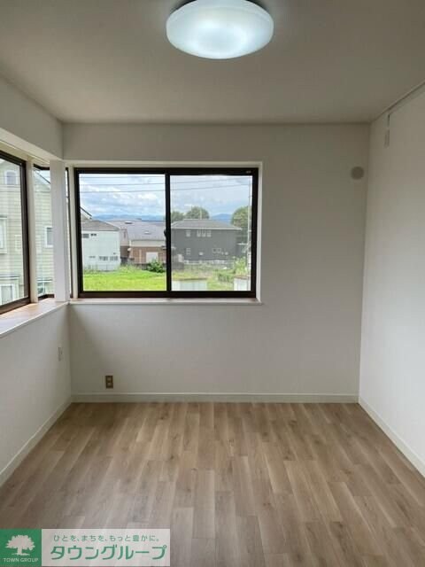 鳩が丘　貸家の物件内観写真