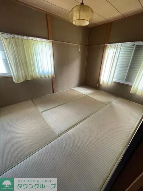 鳩が丘　貸家の物件内観写真