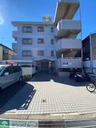 ストークマンション藤間の物件外観写真