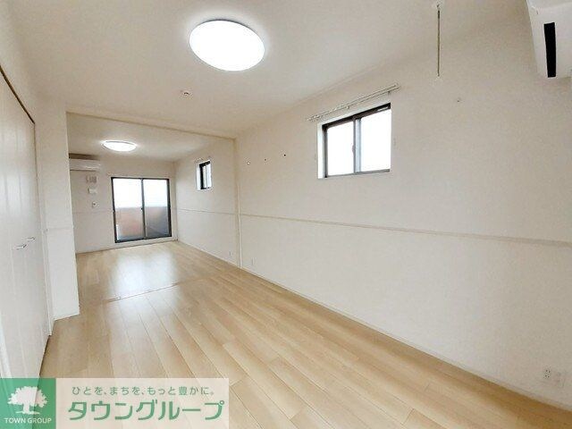 ポローニアＦの物件内観写真