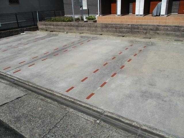 レッド・リーブスIIIの物件内観写真