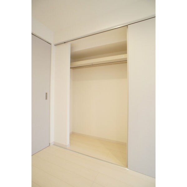 リブリ・サンライズ栄生の物件内観写真