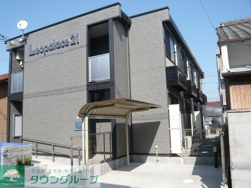 レオパレスエフアールの物件外観写真