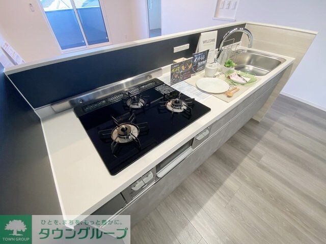 マリポーサ高畑Bの物件内観写真