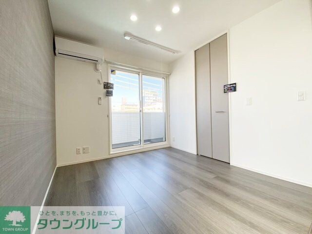 セレスティア森末町の物件内観写真