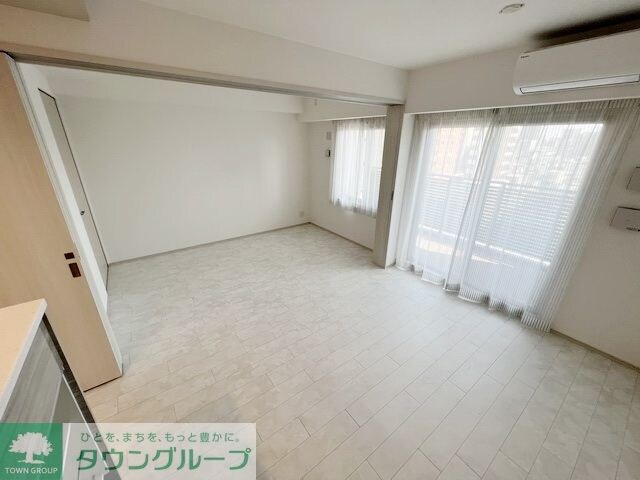 エステムプラザ名古屋UXの物件内観写真