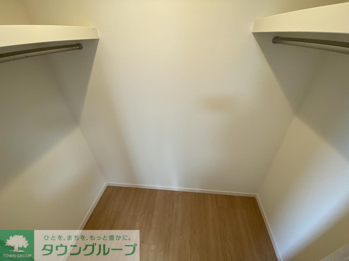 ロイジェント日吉の物件内観写真