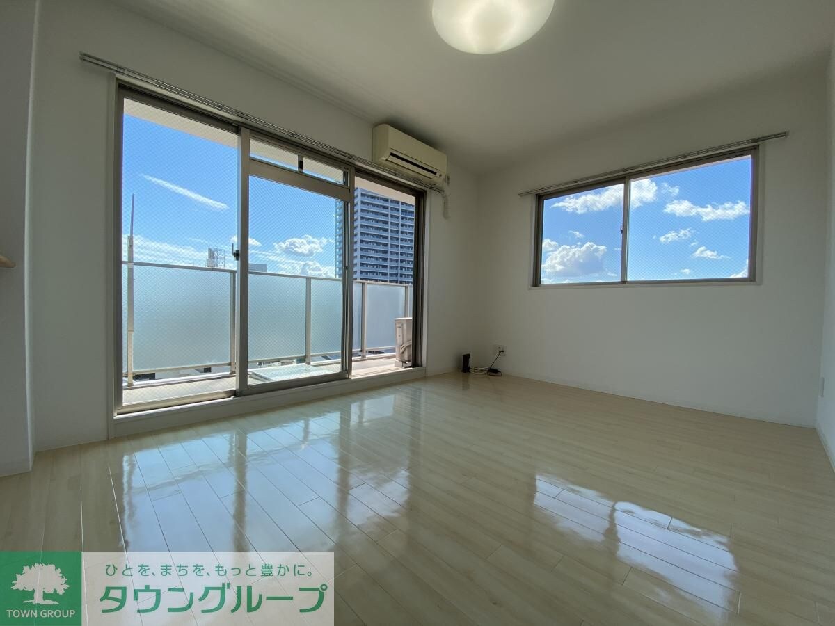 ヴァリエ東別院の物件内観写真