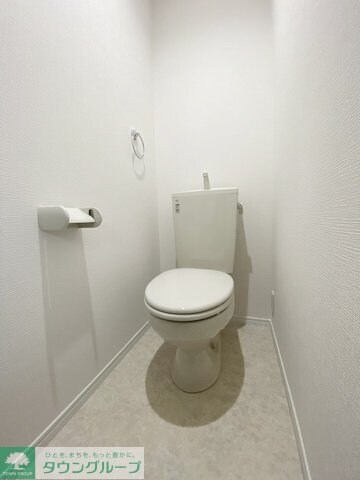 フロンティアの物件内観写真