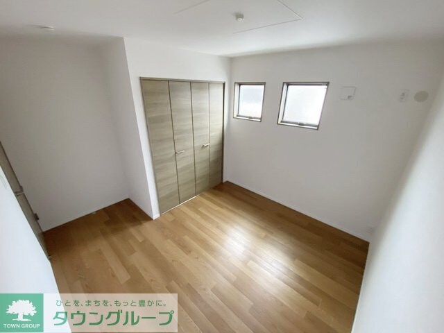 フロンティアの物件内観写真