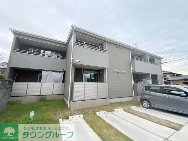 フロンティアの物件内観写真