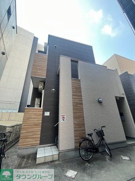 ロイヤルクレスト八熊の物件外観写真