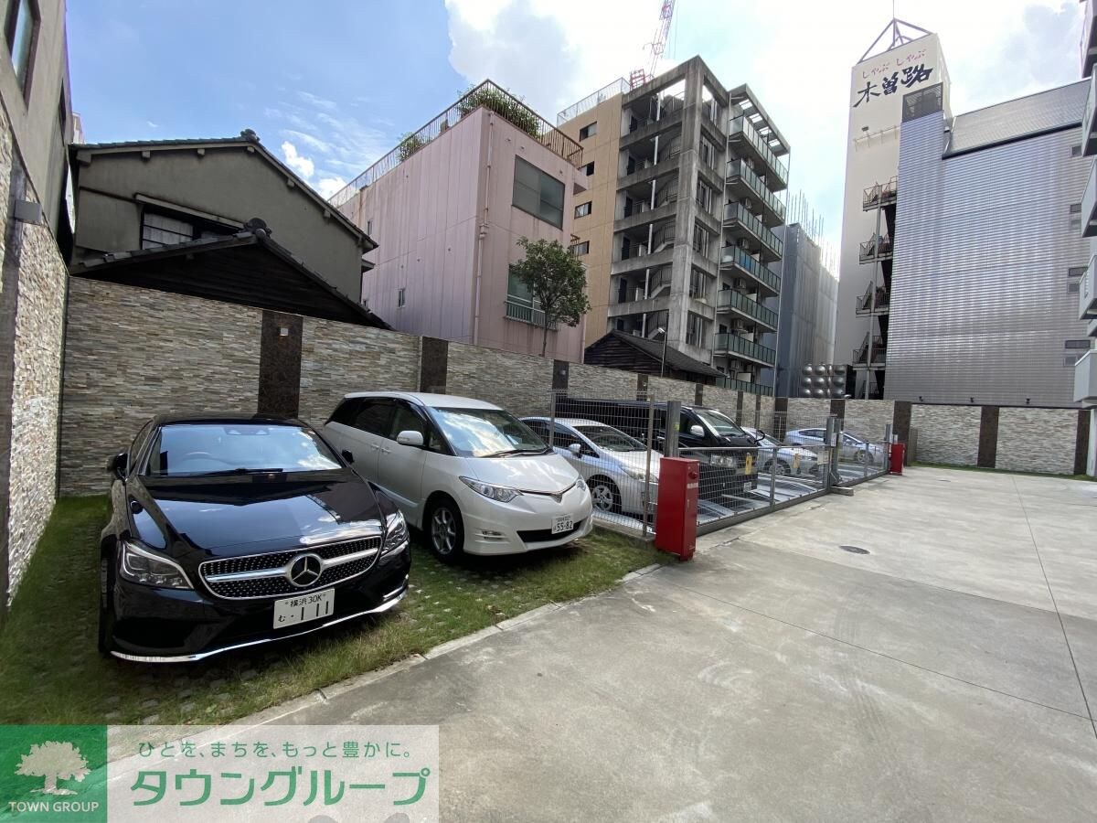 ファーストレジデンス栄の物件内観写真