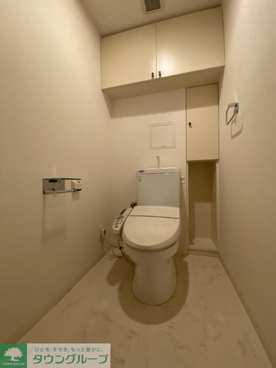 アーデン泉プレミアの物件内観写真