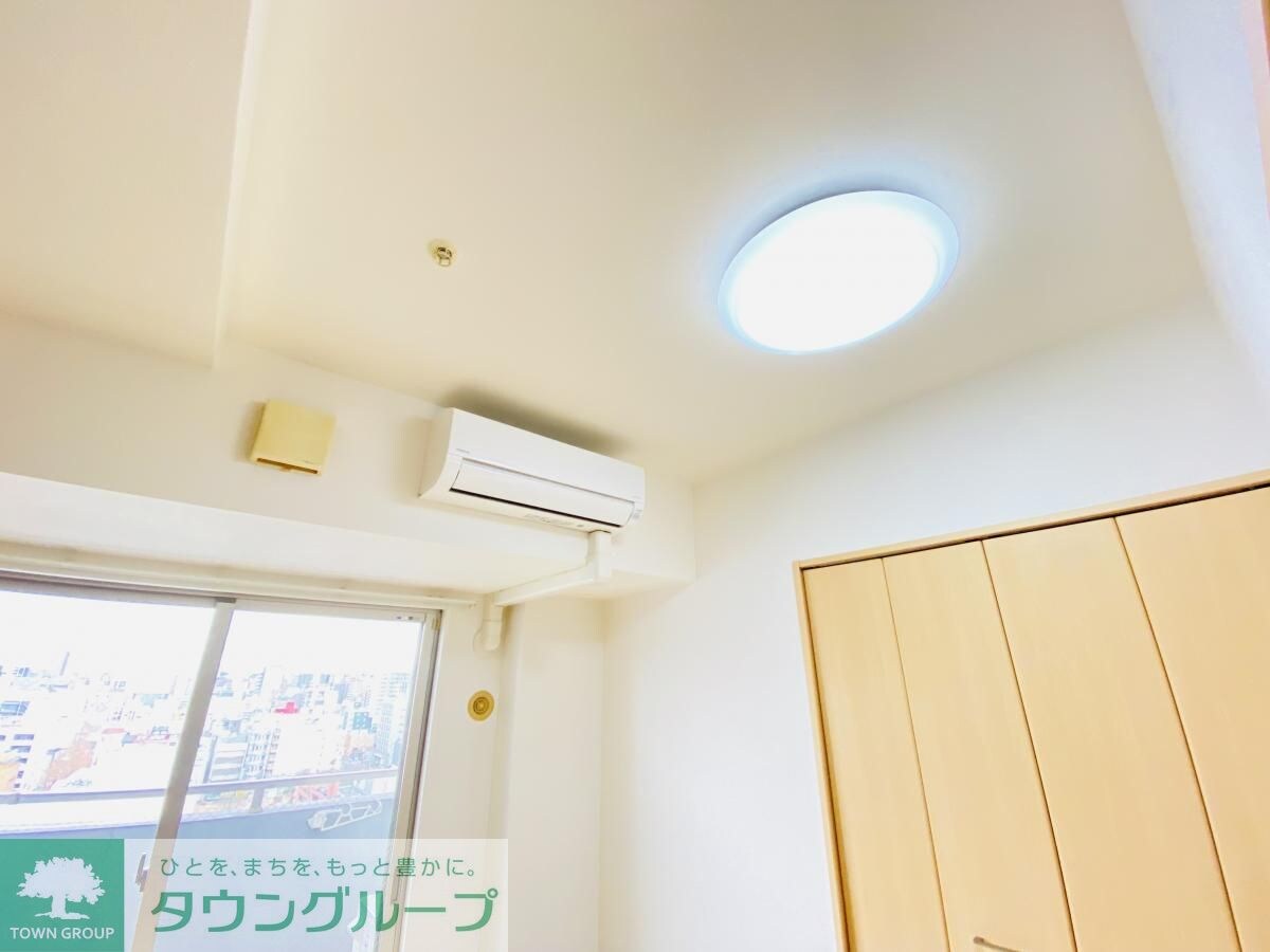 カスタリア栄の物件内観写真