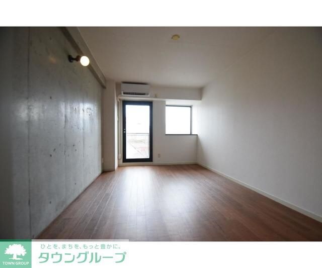 ノーサレンダーの物件内観写真