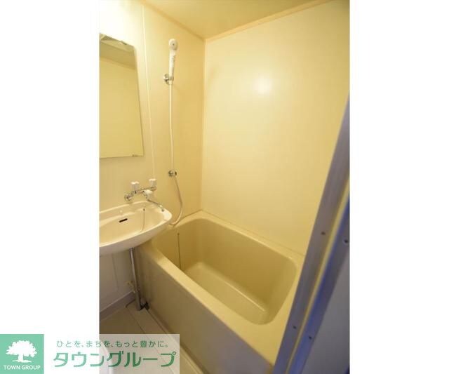 ノーサレンダーの物件内観写真