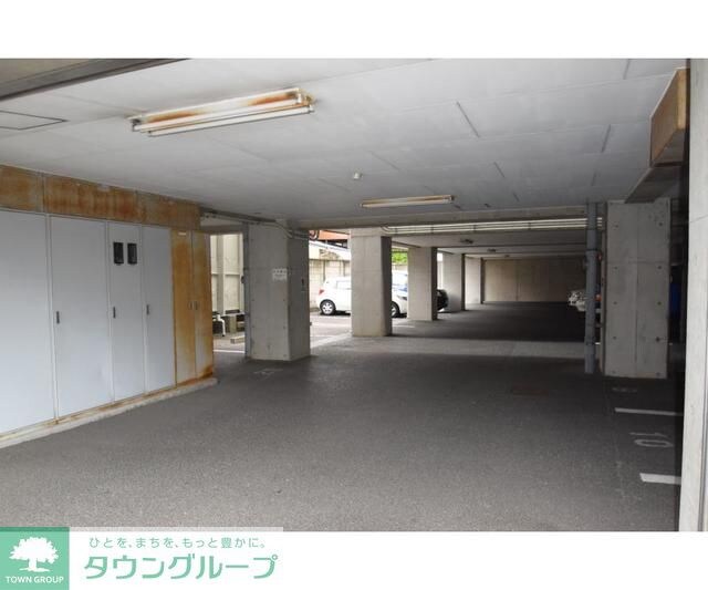 ノーサレンダーの物件内観写真